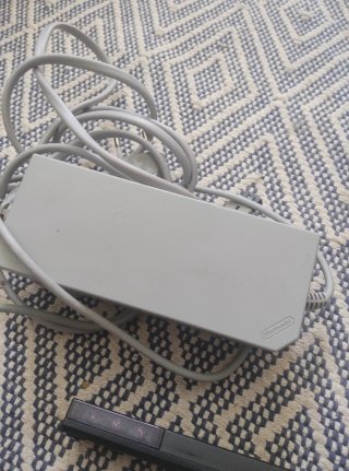 Nintendo Wii con cavi e sensore