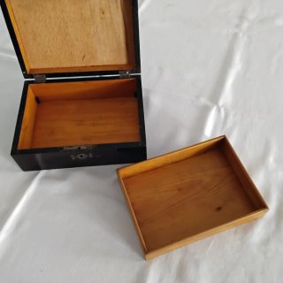 Vecchia scatola porta gioie