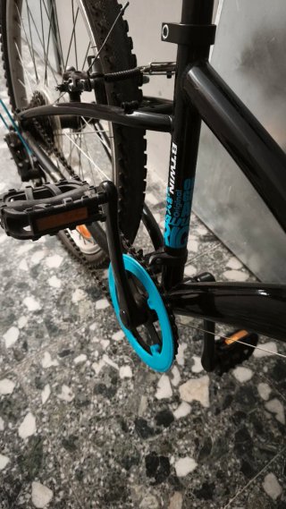 Bicicleta BTwin 24"Negra y Azul