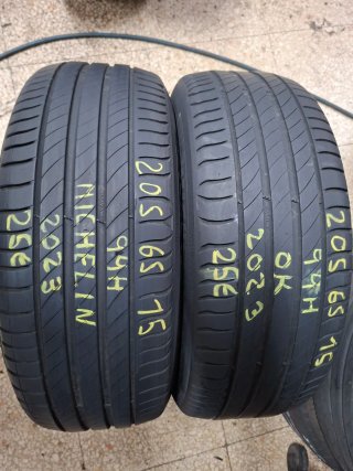 Neumáticos 205/65/15 Michelin