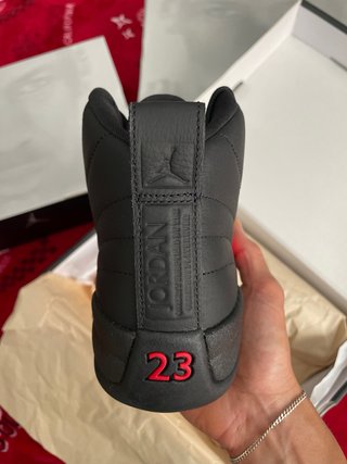 Air Jordan 12 Retro Bloodline T40