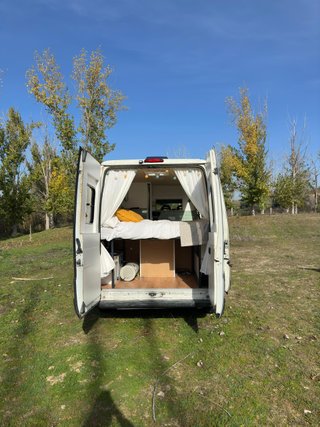 Furgoneta camper Peugeot Boxer 2004