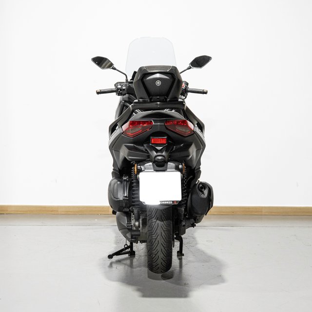 Yamaha XMAX 300