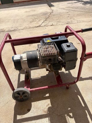 Generador Powermate EM2800 AVR 2800W