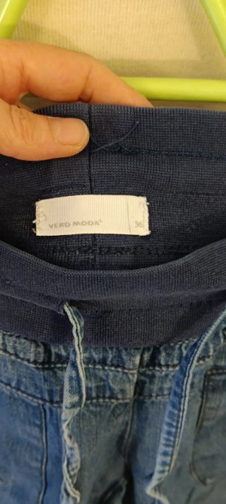 Pantalón vaquero pirata azul talla 36