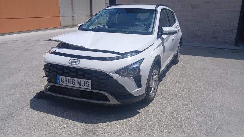 Hyundai BAYON 1.2 Klass 2WD -  2023 - foto 1