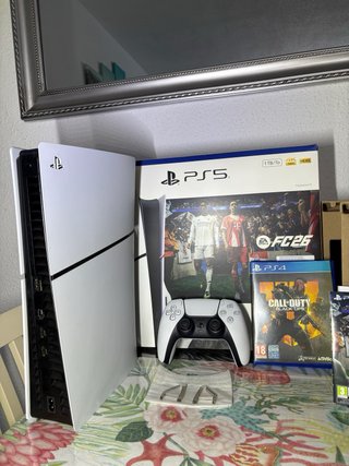 PS5 Slim 1TB Disco + Call of Duty Black Ops 4