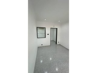 Piso en venta en Montigalà -Sant Crist en Badalona