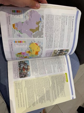 Llibre text historia del mon contemporani