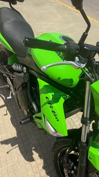 Kawasaki ER6n funciona todo ITV recien pasada