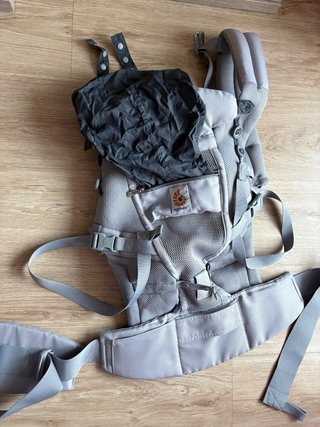 Mochila Ergobaby Adapt Gris