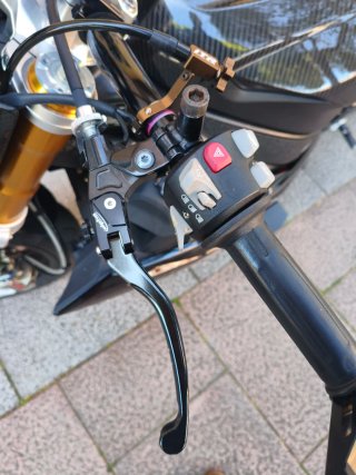 BMW S1000R