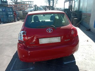 501138 centralita motor 8966102s50 toyota auris