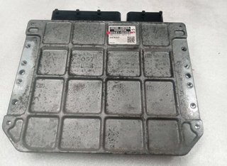 501138 centralita motor 8966102s50 toyota auris