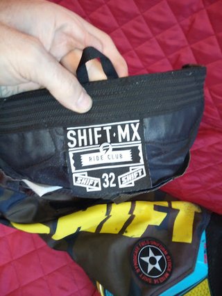 Pantaloni Motocross Shift 32