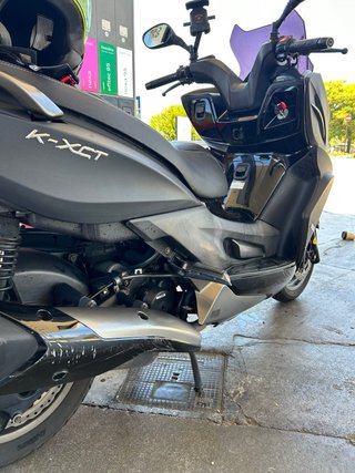 Maxiscooter Kymco KXCT 300i Negra