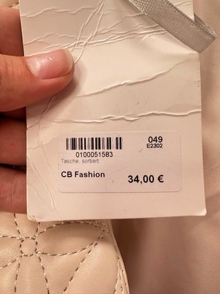 Bolso blanco acolchado