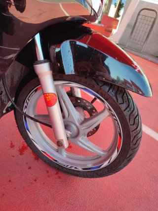 Honda SH 125cc Scooter Negra