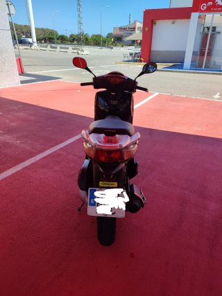 Honda SH 125cc Scooter Negra