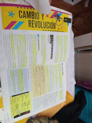 Libro de historia,1 bachillerato.edicion edelvives