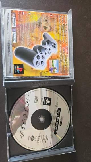 Spyro The Dragon PS1 Edizione Platinum