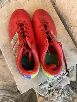 Lote Botas Fútbol Adidas Naranja y Rojo