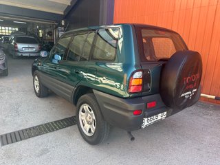 Toyota RAV4 1998