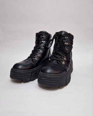 Botines negros plataforma gruesa