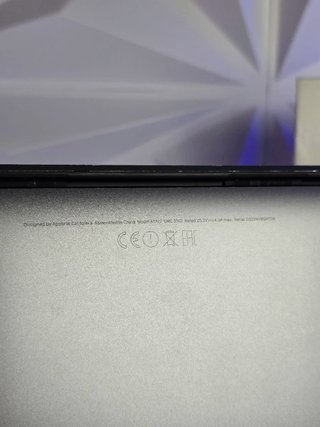 MacBook Pro 2017 Touch Bar Plata