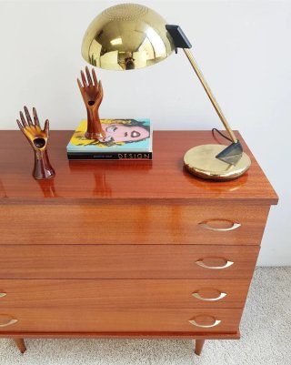 Comoda Mid-Century | De embero. Vintage, 60s.