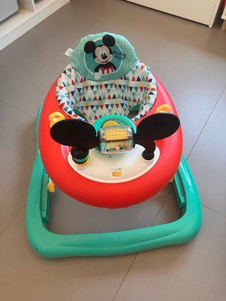 Correpasillos Mickey Mouse