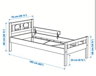 Cama infantil blanca con barandilla de Ikea