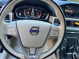Volvo XC70 2016