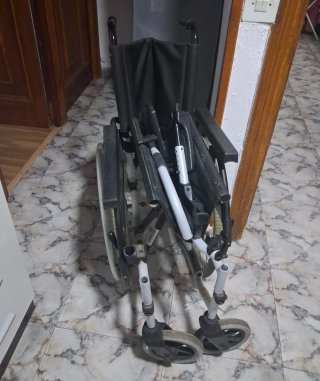 Silla ruedas plegable
