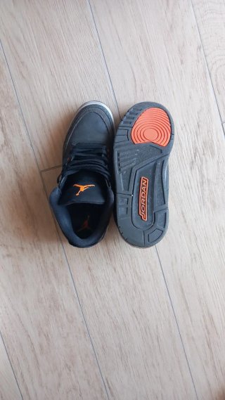 Air Jordan 3 Fear Pack 2023 Taglia 43