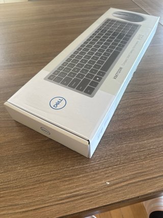 Teclado, Ratón y USB dongle DELL KM7120W -con caja