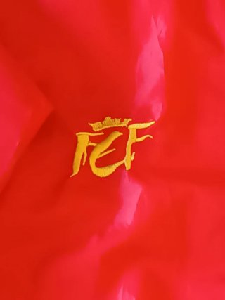 Cortavientos - chubasquero RFEF Oficial Talla L