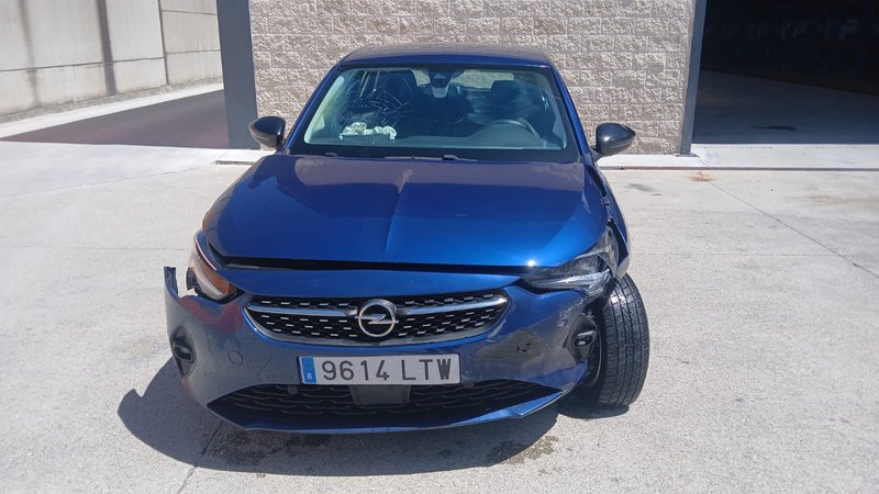 Opel Corsa 2021 - foto 1
