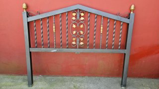 Cabecero artesanal antiguo 1,50m hierro colr forja