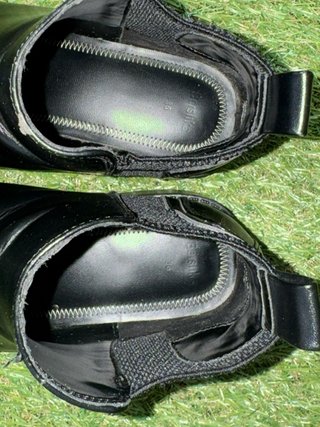 Botines Bershka Talla 36 Negros