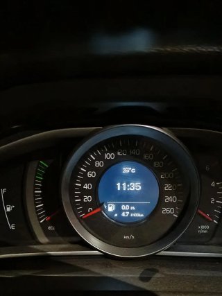 Volvo V40 2013