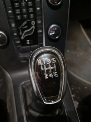 Volvo V40 2013