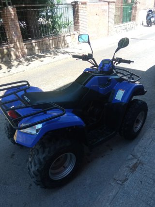 Quad Kymco 50cc Azul y Negro