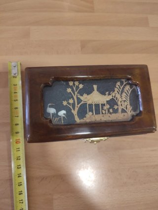 Joyero Clásico Japonés Marrón y Dorado