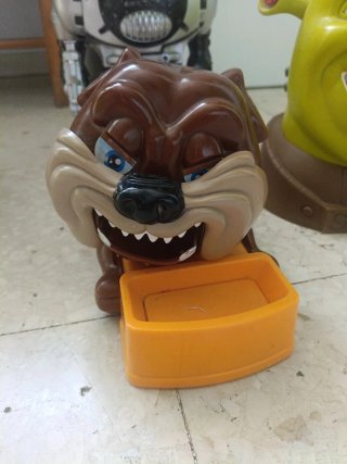 Pack 4 figuras: Shrek, Robot, Anton zampón y perro
