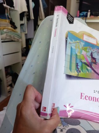 Libro de economía 1 de bachillerato