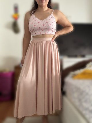 Falda H&M rosa palo midi