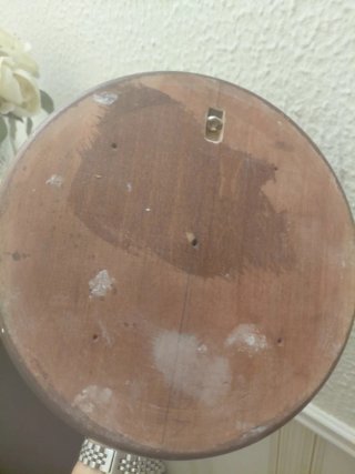 Reloj de pared estilo timón náutico muy antiguo