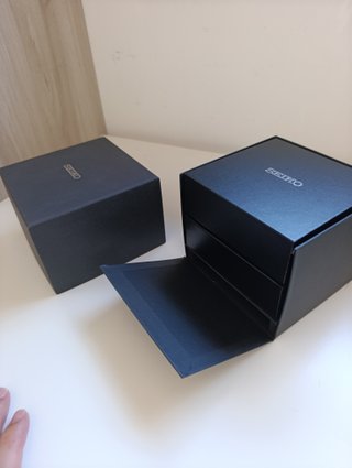 Caja Seiko Negra