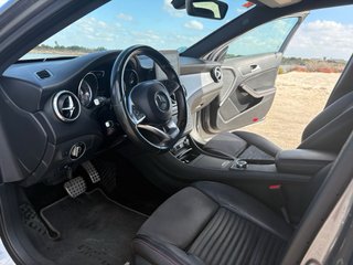 Mercedes-Benz GLA 2016